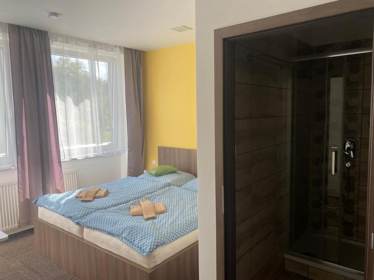 Penzion Teplanka Považská Bystrica Kültér fotó
